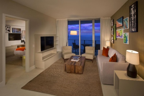 Hyde Resort & Residences image 25