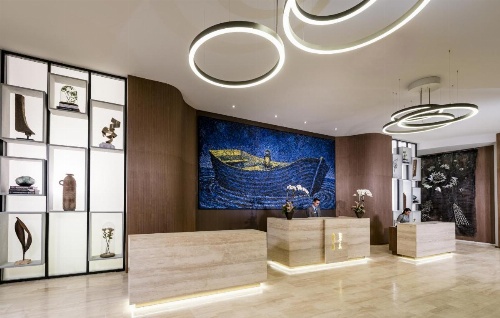 Hyde Resort & Residences image 36