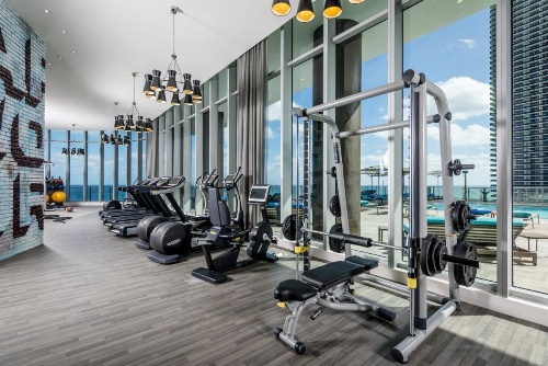 Hyde Resort & Residences image 37